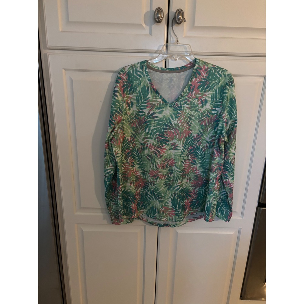 Reel Legends Freeline Women PXL Tropical Palm Leaf Long Sleeve V-Neck Shirt